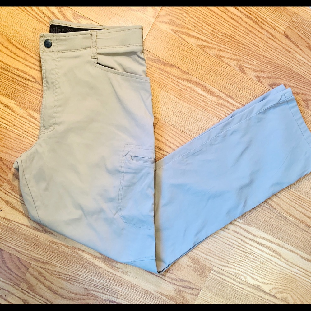 WRANGLER mens tan pants 36/34